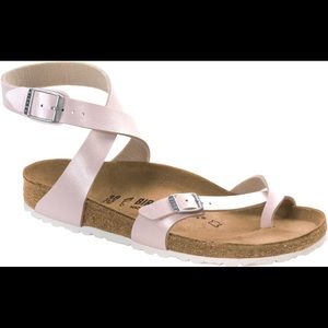 Birkenstock Yara, light pink